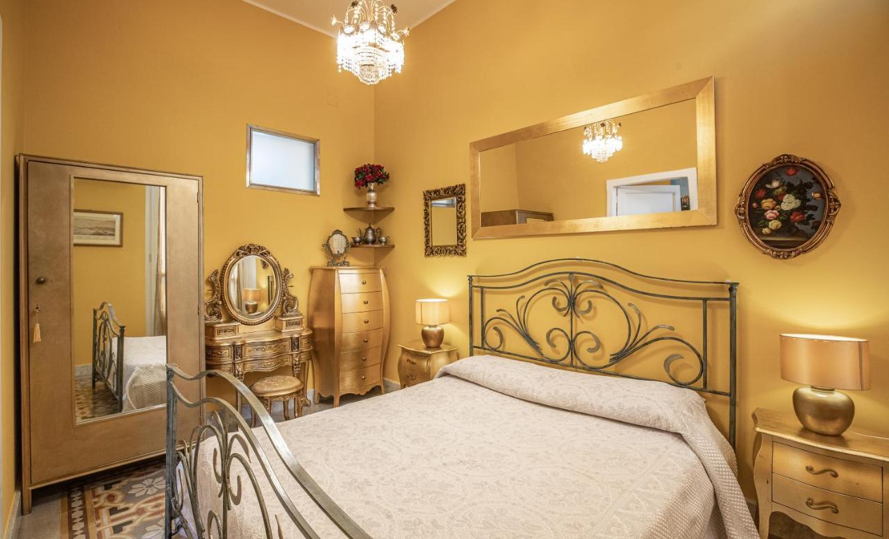 Roma 93 Apartman Cagliari Kültér fotó